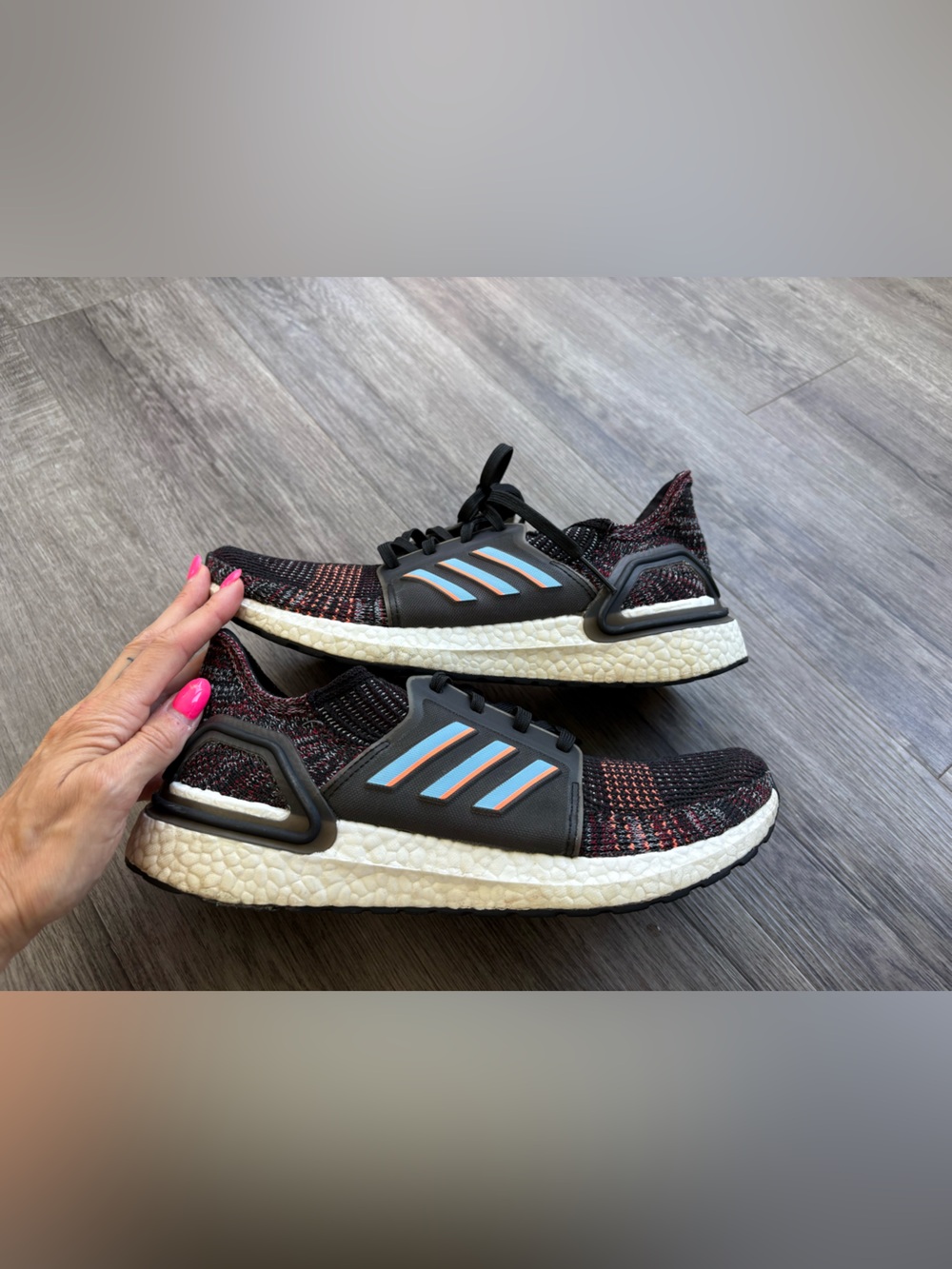 Men’s Adidas Ultraboost Continental 8.5